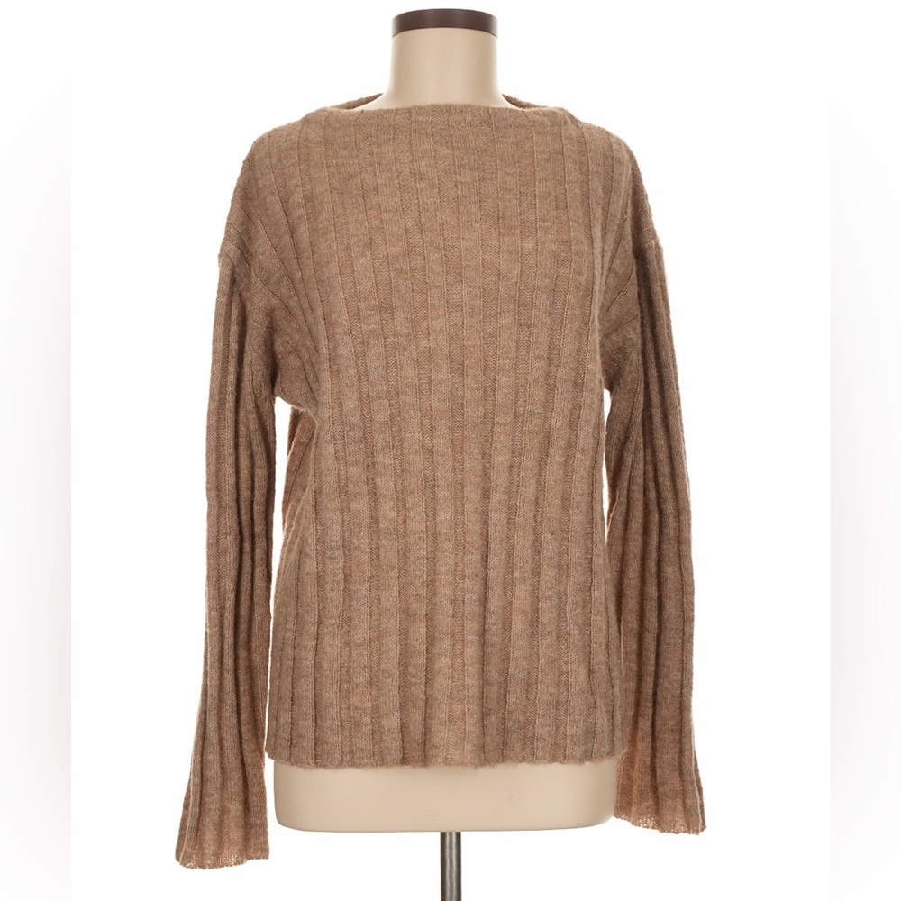 SANDY LIANG M/L Cozy Ribbed Tan Sweater